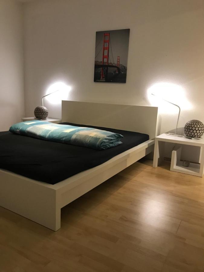 Möblierte 2 Zimmer-Wohnung für Studenten Offenbach am Main Exterior foto